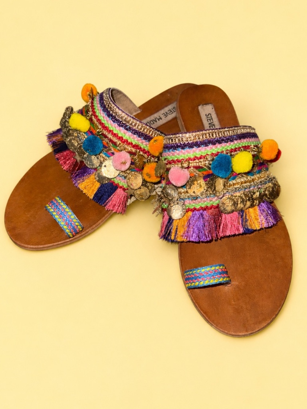 Steve Madden Carly Boho Sandals Pom Pom Tassel Coin Embellished Slides Size 7